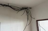 Podstropní instalace
