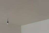 Přívod pro světlo přetmelen, broušen a přemalován 