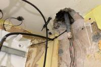 Zdemontované původní AL kabely